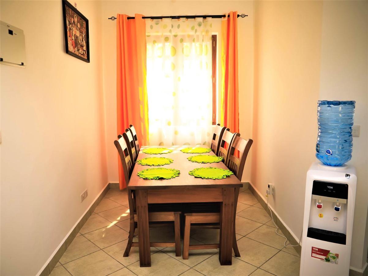 V-Szameitat Homes Diani Beach Kültér fotó