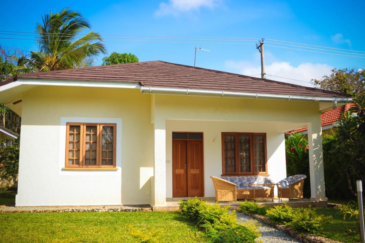 V-Szameitat Homes Diani Beach Kültér fotó